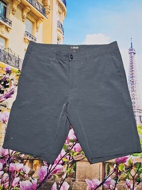 Linksoul Golf Shorts Size 33
